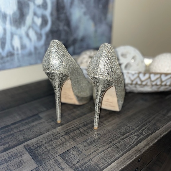 Jimmy Choo Glitter Fabric Champagne Crown Pumps - Picture 9 of 10